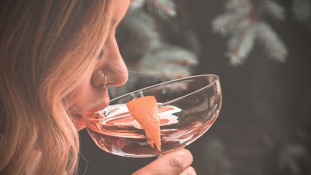 Alcohol's Impact on Eye Health