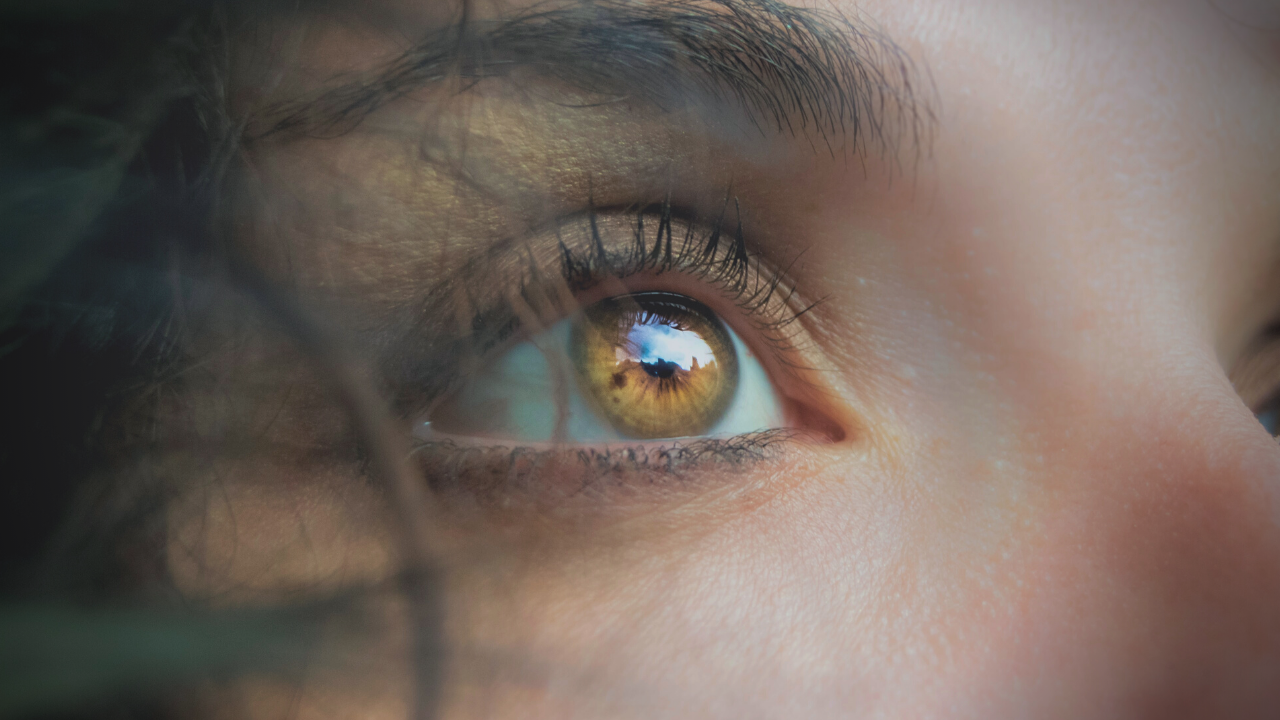 Contact Lenses - making them more comfortable